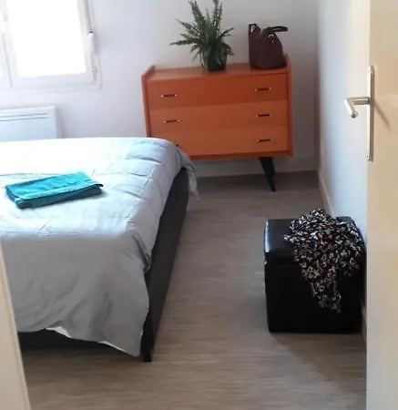 Plein Centre, Balcon - 4 Personnes * Sedan