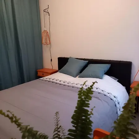Plein Centre, Balcon - 4 Personnes *